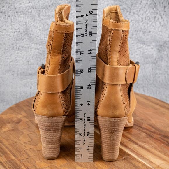 $495 Aquatalia by Marvin K Fawn Brown Leather Ankle Bootie Boot Suede 8.5 ITALY - Picture 5 of 7